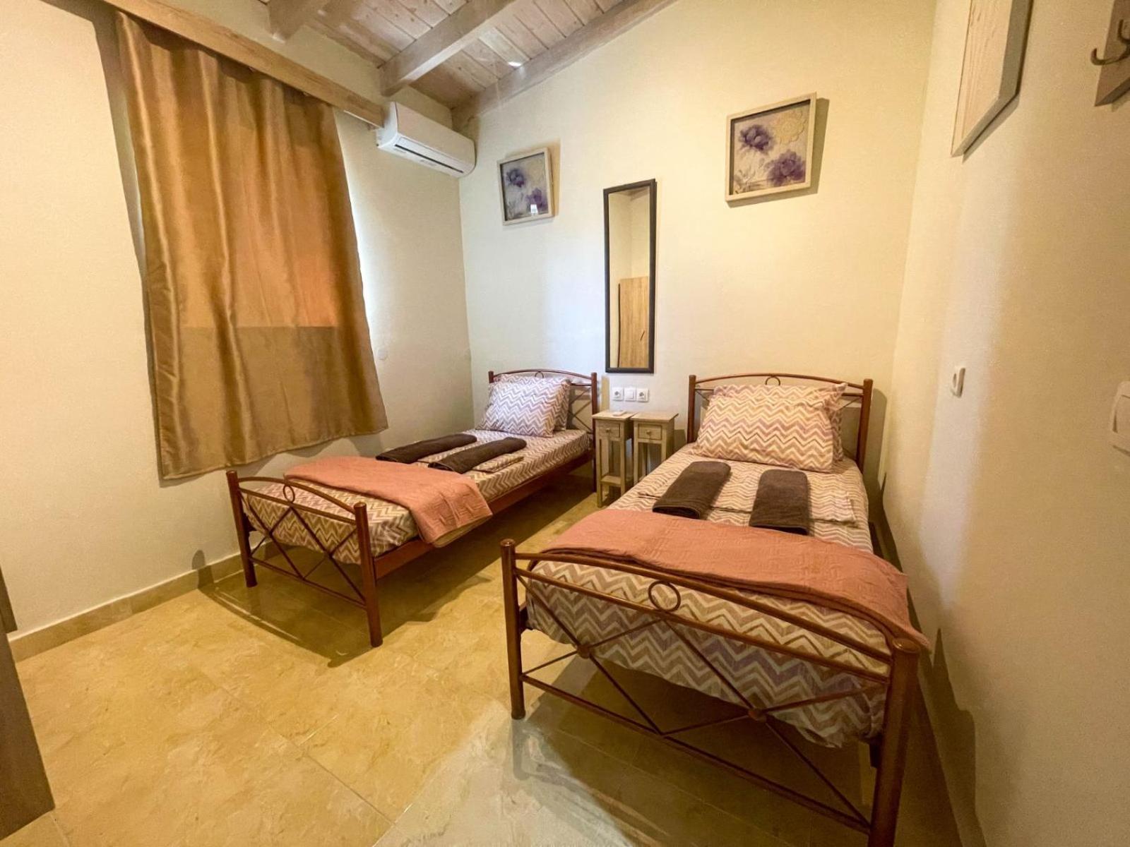 Kenny'S Villa Мастихари Экстерьер фото