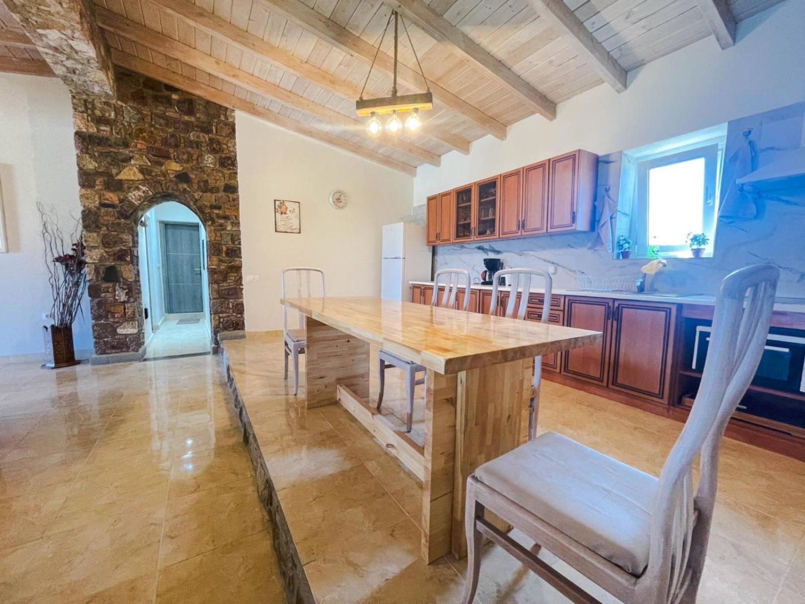 Kenny'S Villa Мастихари Экстерьер фото